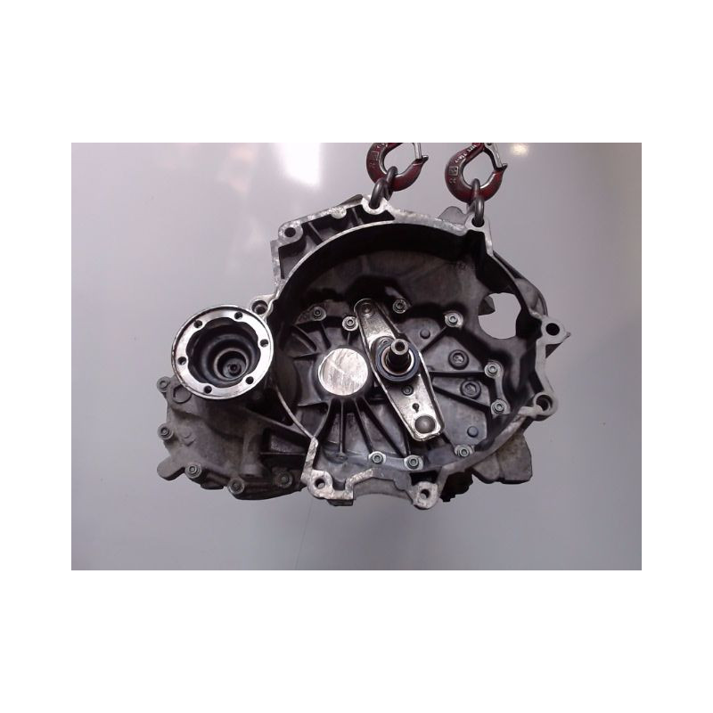 BOITE A VITESSE MECANIQUE VOLKSWAGEN POLO 02-05 1.4 16V