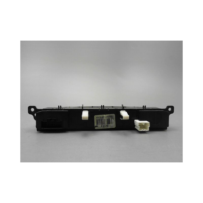 BOUTON DE WARNING HYUNDAI I20