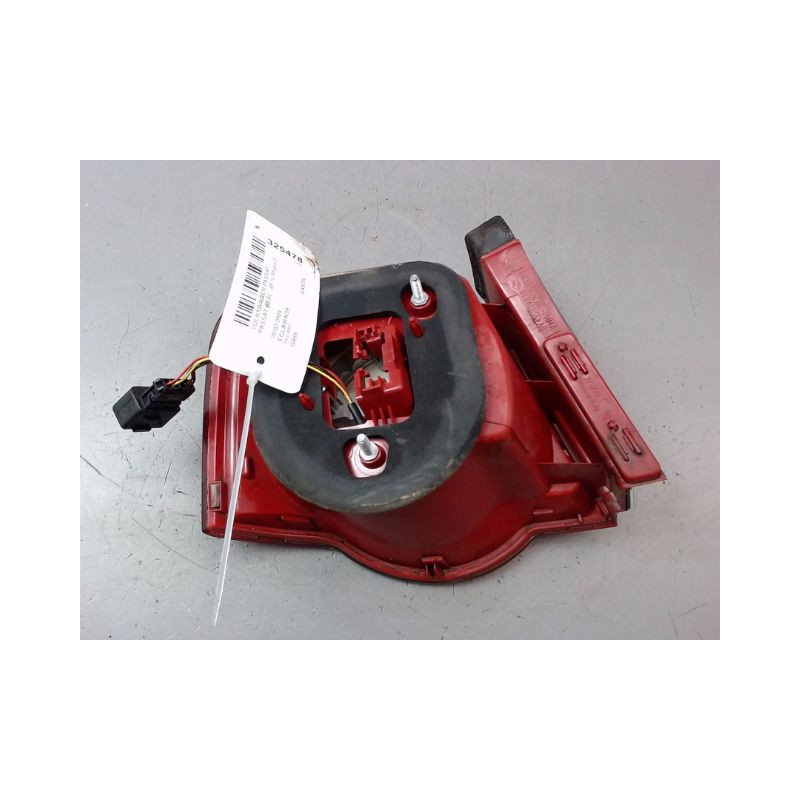 FEU ARRIERE DROIT VOLKSWAGEN PASSAT BERL. IV Phase 2 (3B) 2000-2005