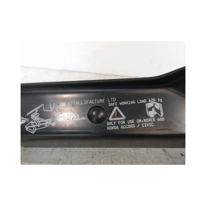 CRIC + MANIVELLE ROVER 600