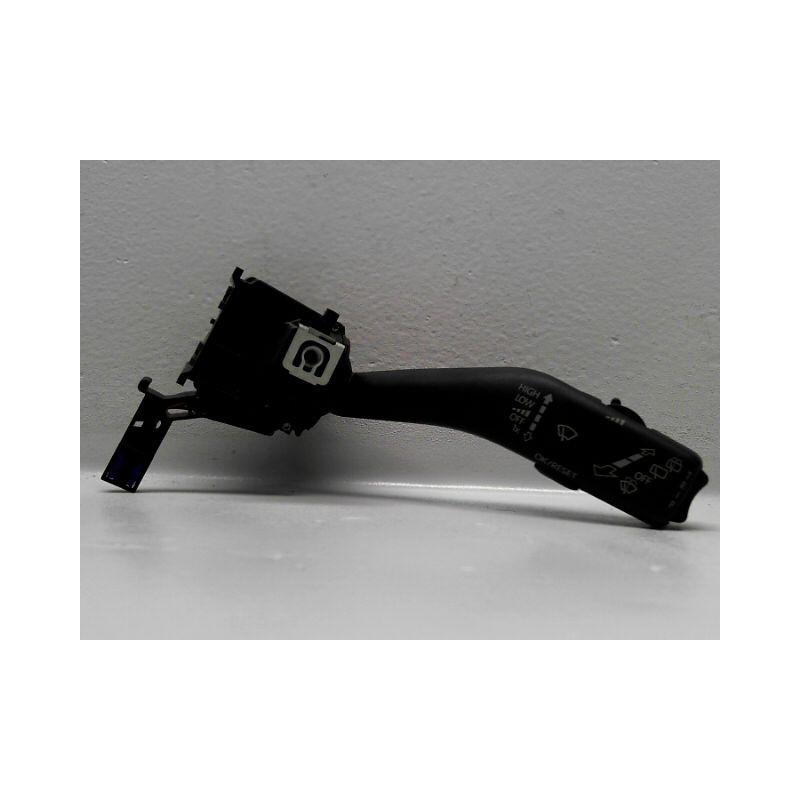 COMMANDE ESSUIE GLACE VOLKSWAGEN GOLF
