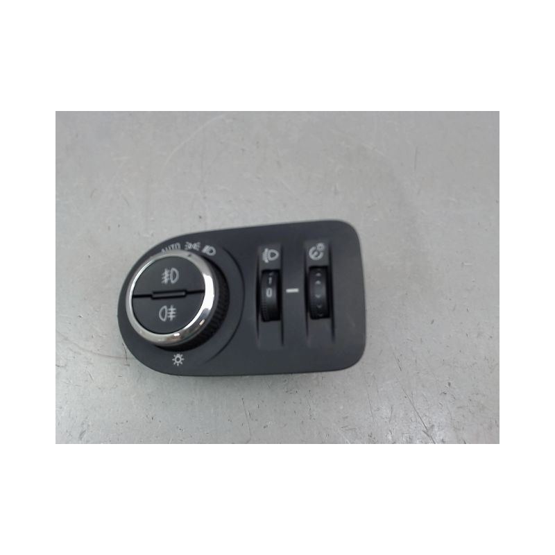 INTERIEUR COMMANDE PHARES OPEL CORSA IV Phase 2 (D) 2011-...