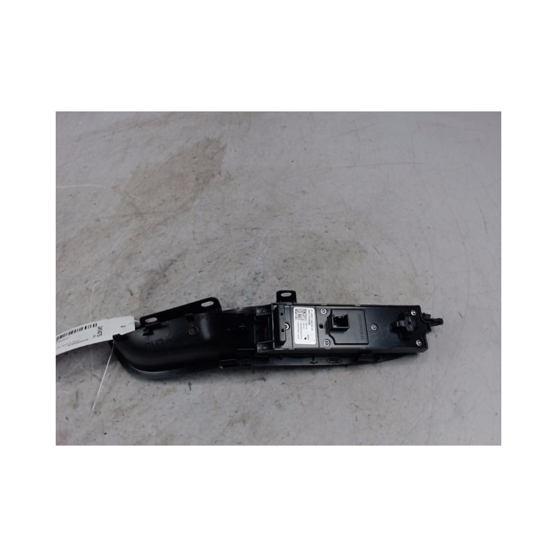 COMMANDE LEVE-GLACE PORTE AVG FORD FOCUS 2008-