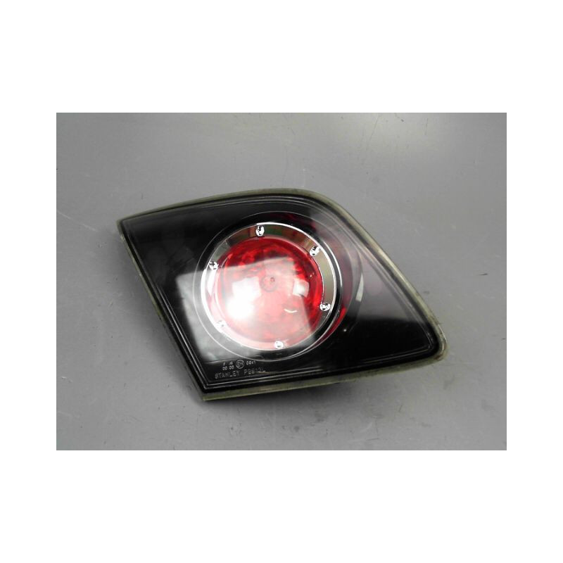 FEU ARRIERE INTERIEUR GAUCHE MAZDA 3 I Phase 1 2003-2006
