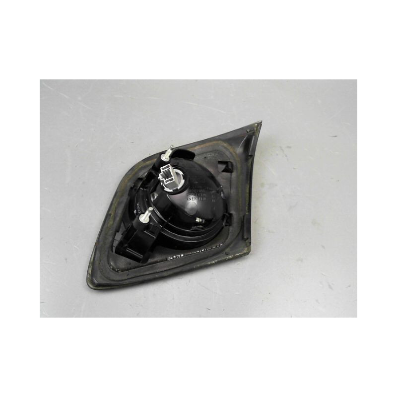 FEU ARRIERE INTERIEUR GAUCHE MAZDA 3 I Phase 1 2003-2006
