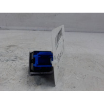 BOUTON DE WARNING PEUGEOT 208