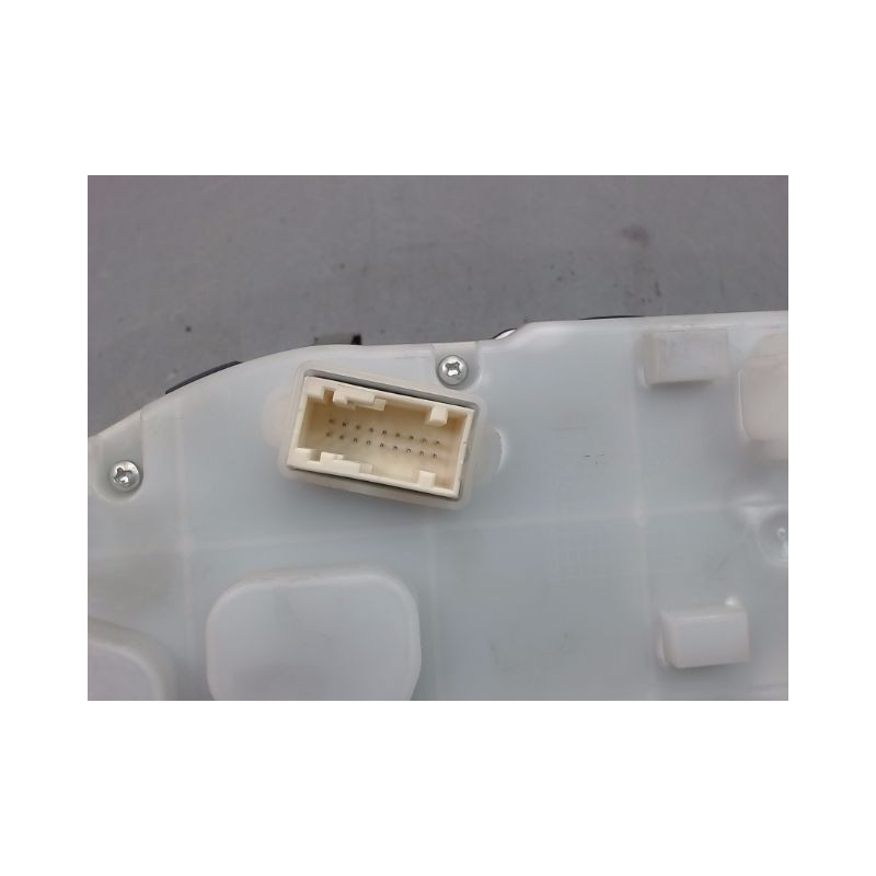 BLOC COMPTEURS PEUGEOT 208 Phase 1 2012-...