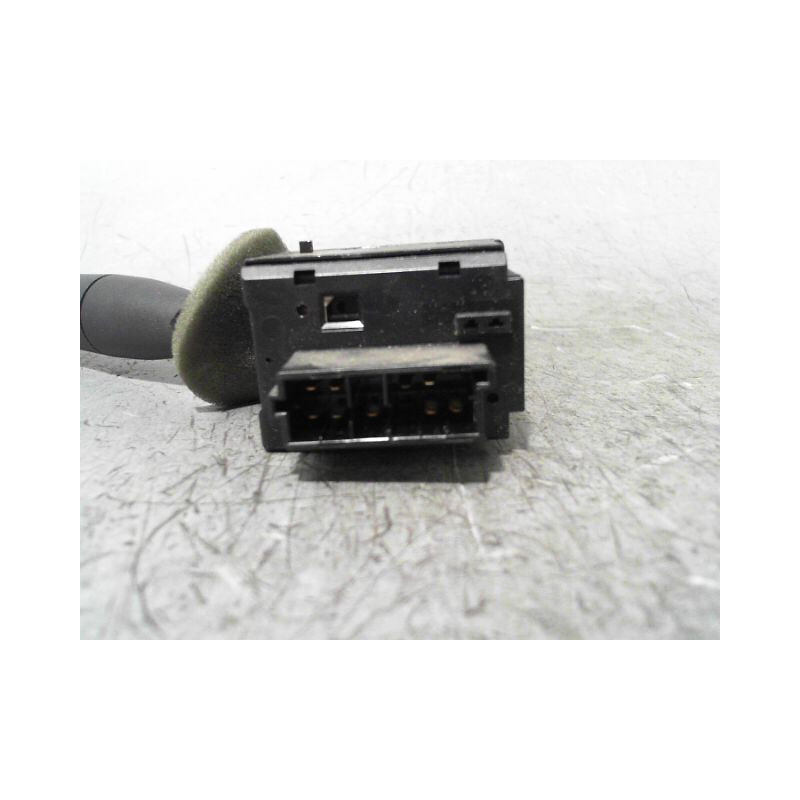 COMMANDE ESSUIE GLACE PEUGEOT 206