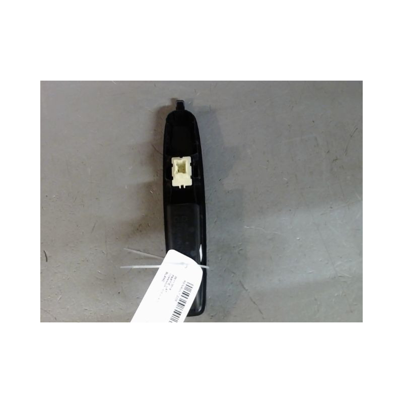 COMMANDE LEVE-GLACE PORTE AVD RENAULT ZOE