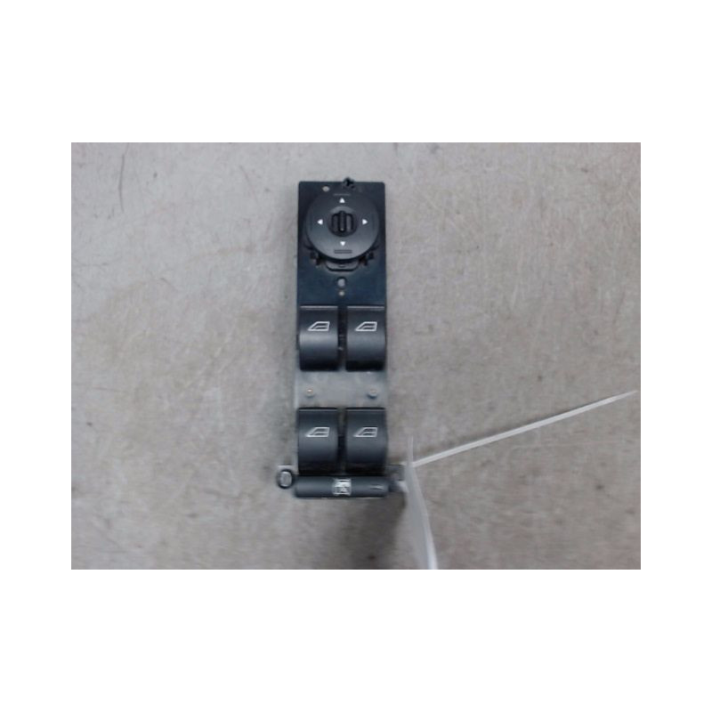 COMMANDE LEVE-GLACE PORTE AVG FORD FOCUS C-MAX 03-07