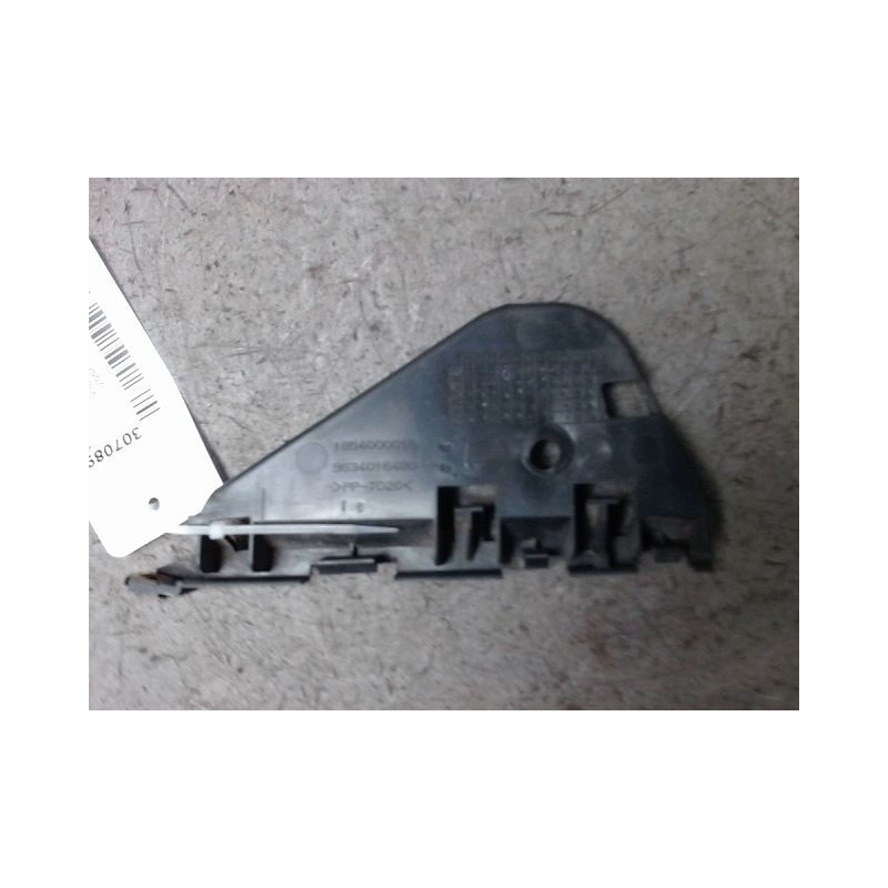SUPPORT DROIT PARE-CHOC ARRIERE  PEUGEOT 307 2005-2007