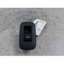 COMMANDE LEVE-GLACE PORTE ARD TOYOTA AURIS 2010-