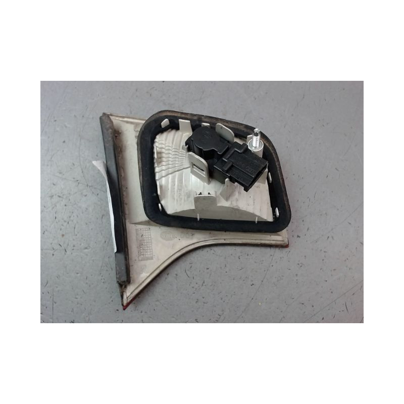 FEU ARRIERE INTERIEUR DROIT AUDI A4 BERL. II Phase 2 2004-2008