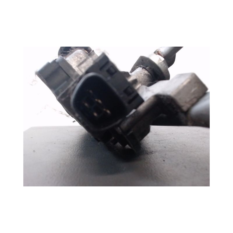 MECANISME ESSUIE-GLACE AVANT TOYOTA COROLLA VERSO II Phase 1 2004-2007