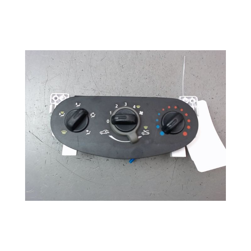 COMMANDE DE CHAUFFAGE DACIA SANDERO I 2008-2012