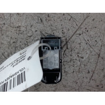 COMMANDE LEVE-GLACE PORTE AVD VOLKSWAGEN POLO