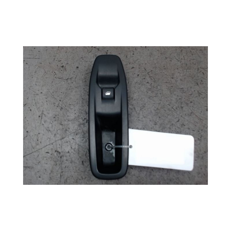 COMMANDE LEVE-GLACE PORTE AVD PEUGEOT 208