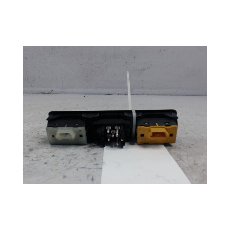 COMMANDE LEVE-GLACE PORTE AVG BMW SERIE 3 TOURING (E36) 95-99