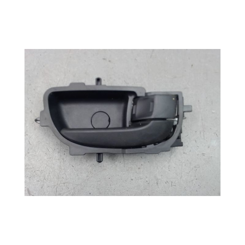 POIGNEE INTERIEURE PORTE AVANT DROIT TOYOTA AYGO 5P