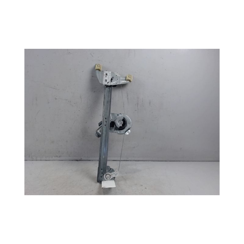 MECANISME+MOTEUR LEVE-GLACE AVANT DROIT TOYOTA AYGO 3P