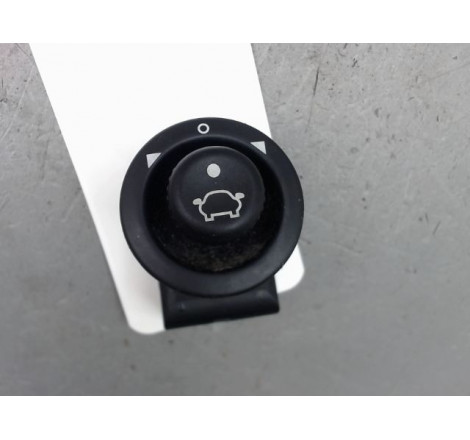 COMMANDE RETROVISSEUR EXT ELECTRIQUE G