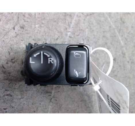 COMMANDE RETROVISSEUR EXT ELECTRIQUE