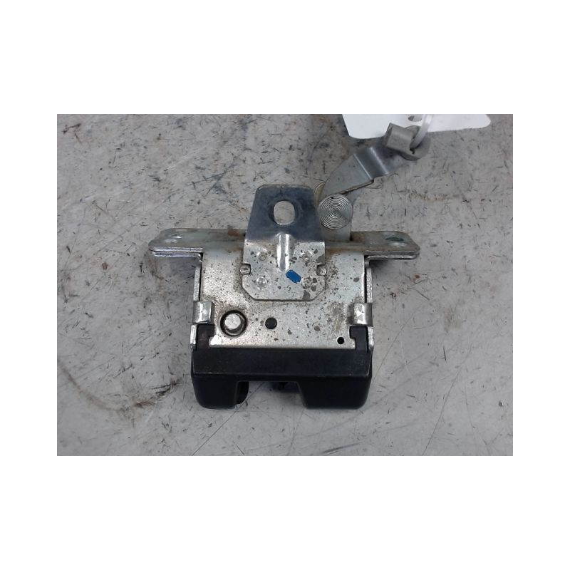 SERRURE HAYON  OPEL CORSA 03-06