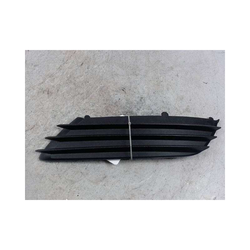 GRILLE GAUCHE PARE-CHOC AVANT OPEL ASTRA