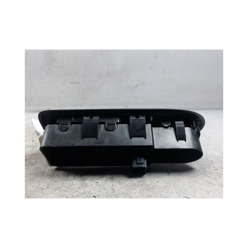 COMMANDE LEVE-GLACE PORTE AVD CITROEN C3 2009-