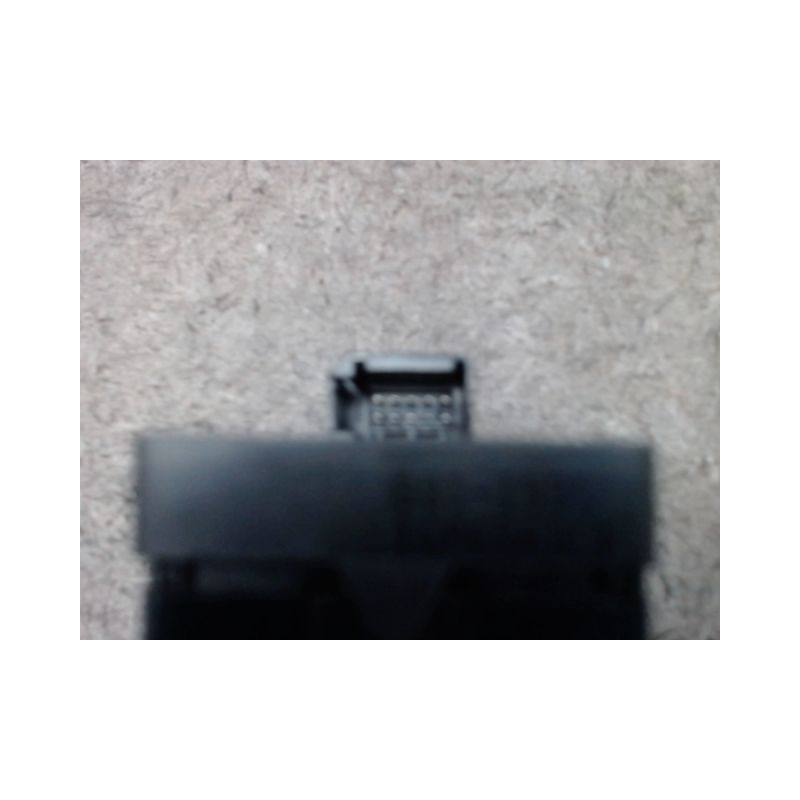 COMMANDE LEVE-GLACE PORTE AVG AUDI A7
