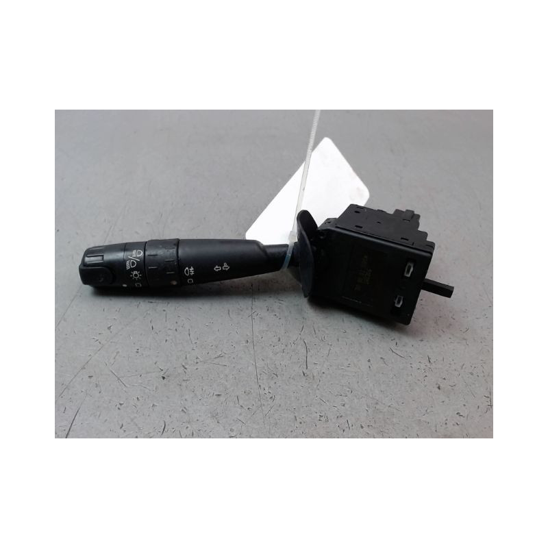 COMMANDE ECLAIRAGE AIXAM A721