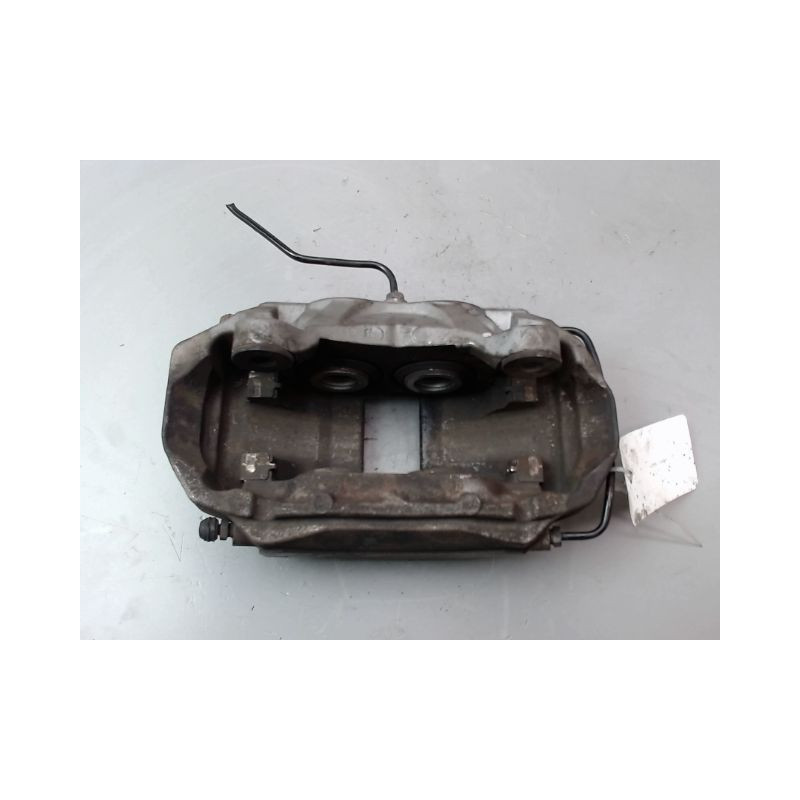 ETRIER DE FREIN AVANT DROIT AUDI A4