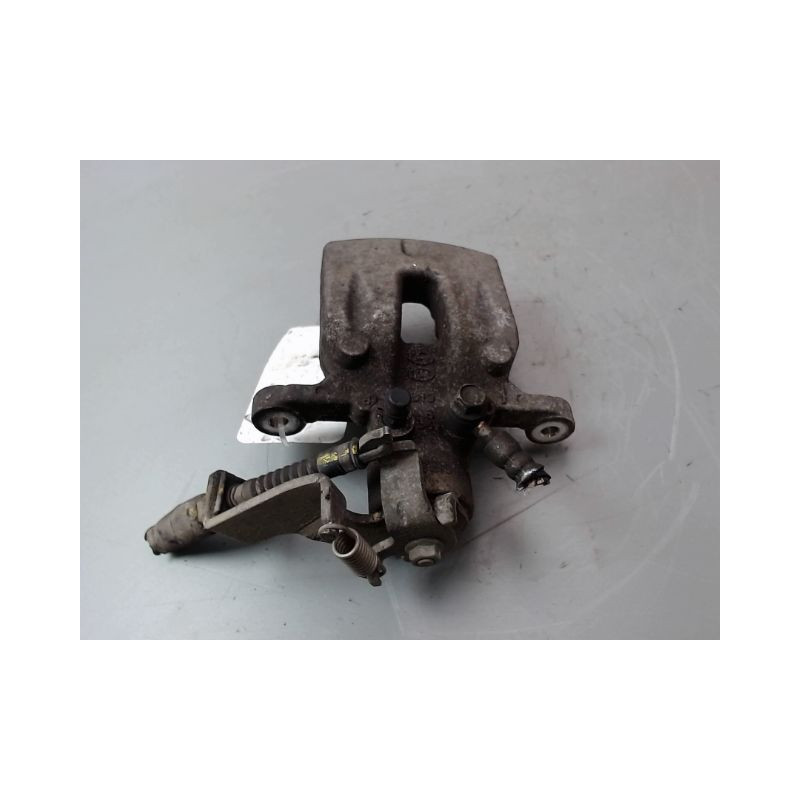ETRIER DE FREIN ARRIERE DROIT HYUNDAI I 30 2007-