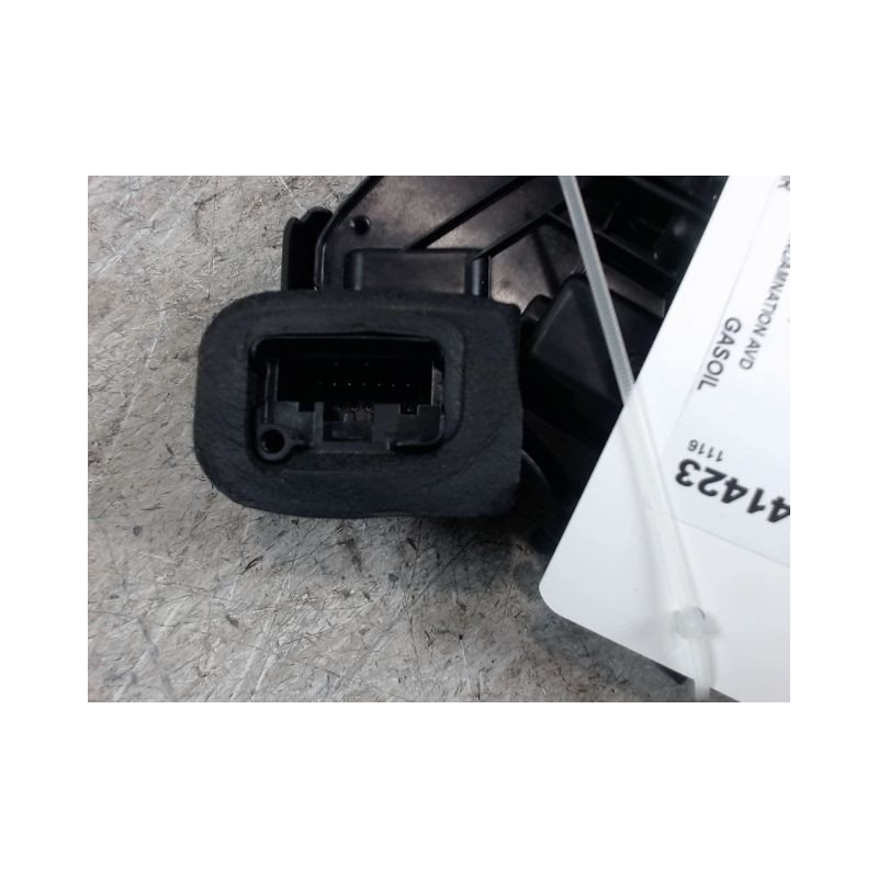 SYSTEME CONDAMNATION AVANT DROIT VOLKSWAGEN POLO 2009-