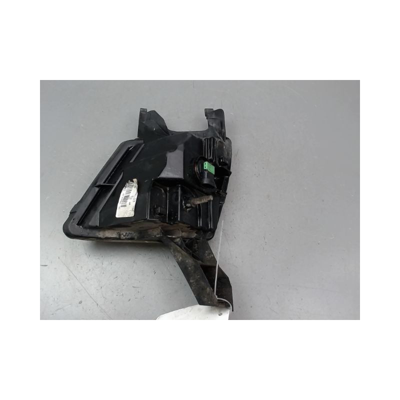 PHARE ANTIBROUILLARD AVANT DROIT PEUGEOT 407 SW Phase 1 2004-2008