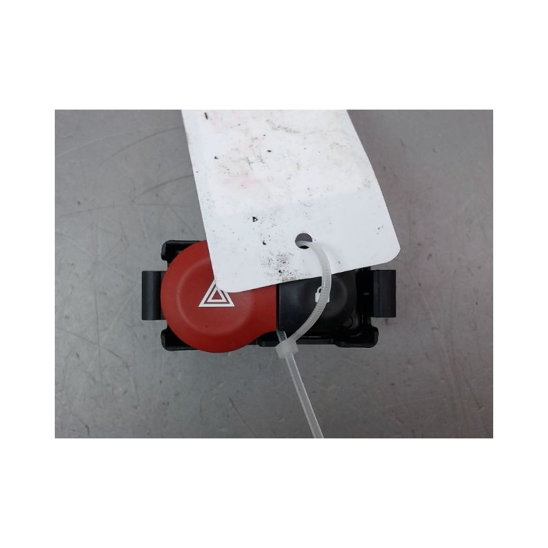 BOUTON DE WARNING RENAULT CLIO III Phase 2 2009-...