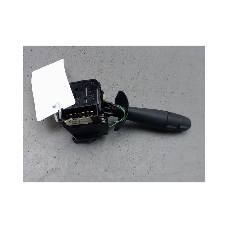 COMMANDE ESSUIE GLACE RENAULT TWINGO II Phase 1 2007-2011
