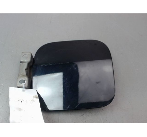VOLET DE TRAPPE CARBURANT