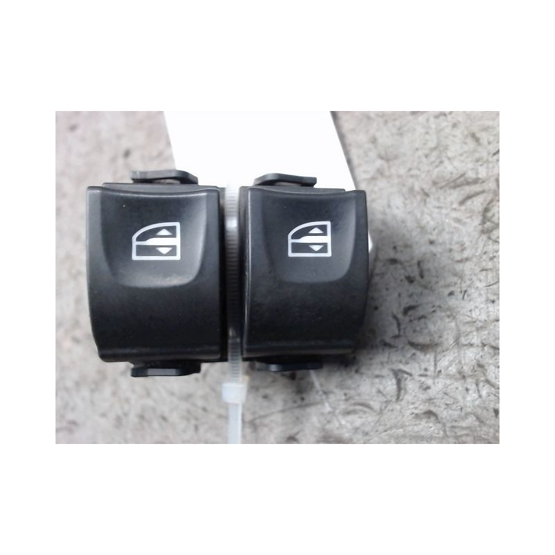 COMMANDE LEVE-GLACE PORTE AVG SMART FORTWO