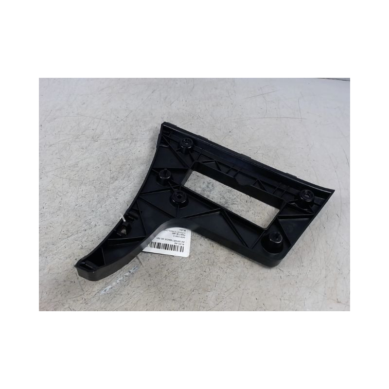 SUPPORT DROIT PARE-CHOC ARRIERE  AUDI A5 SPORTBACK 09-