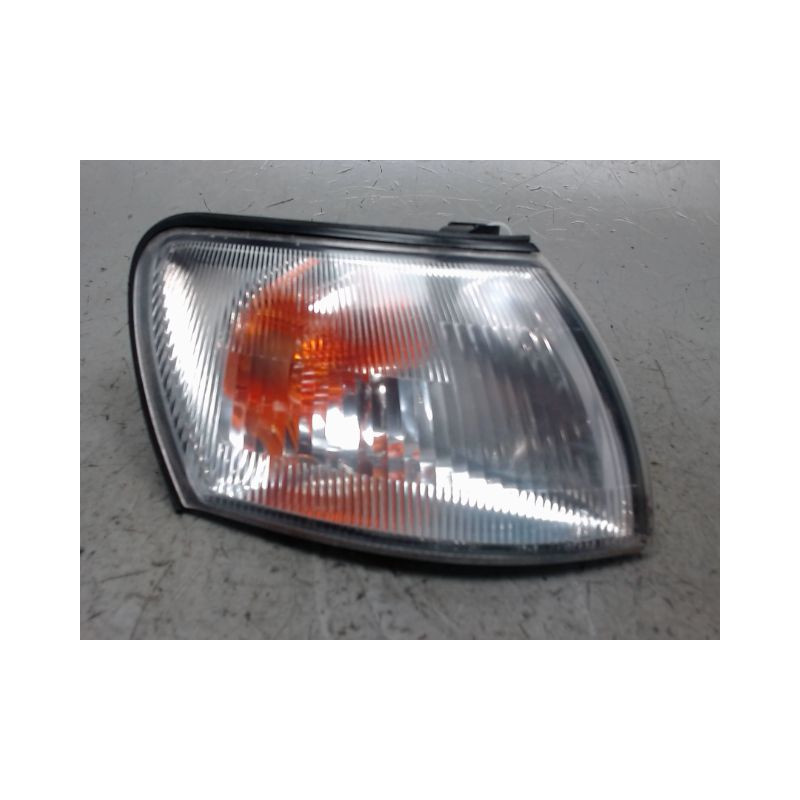 CLIGNOTANT DROIT TOYOTA CARINA E 92-97