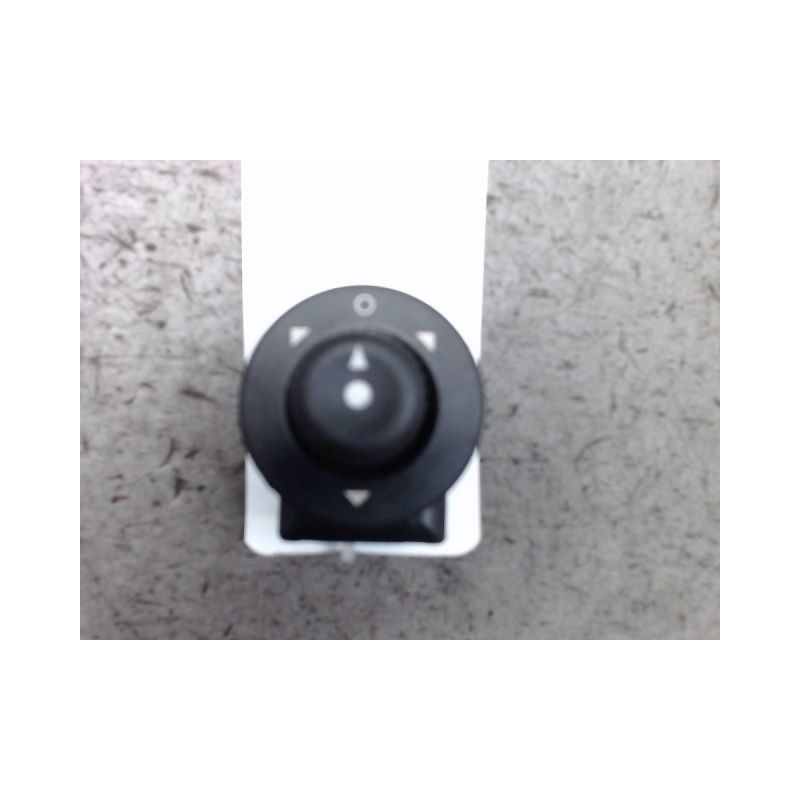 COMMANDE RETROVISSEUR EXTERIEUR ELECTRIQUE CITROEN C3 2002-2005