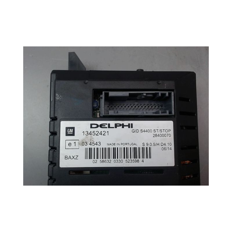 AFFICHEUR DIGITAL OPEL CORSA IV Phase 2 (D) 2011-...