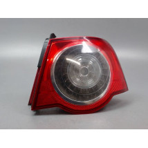 FEU ARRIERE DROIT VOLKSWAGEN PASSAT BERL. V 2005-2010