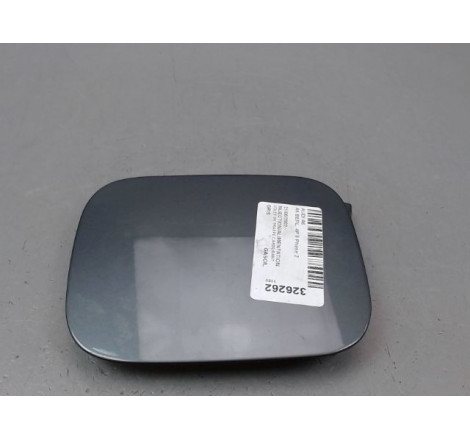 VOLET DE TRAPPE CARBURANT