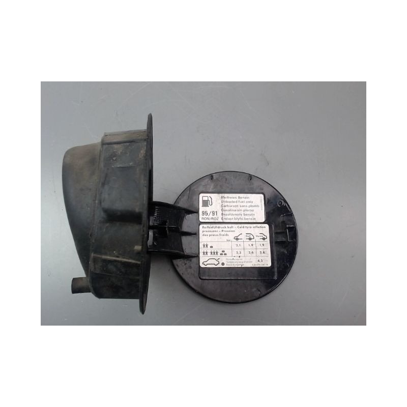 VOLET DE TRAPPE CARBURANT VOLKSWAGEN GOLF IV (1J) 1998-2004