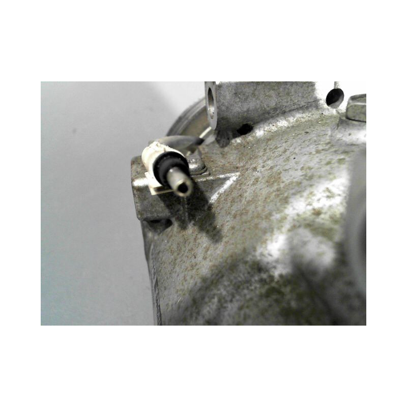 COMPRESSEUR AIR CONDITIONNE DACIA LOGAN
