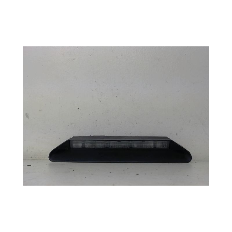 FEUX STOP SUPPLEMENTAIRE RENAULT TWINGO