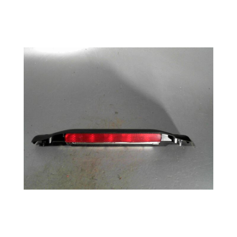 FEUX STOP SUPPLEMENTAIRE FORD KA