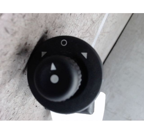 COMMANDE RETROVISSEUR EXT ELECTRIQUE